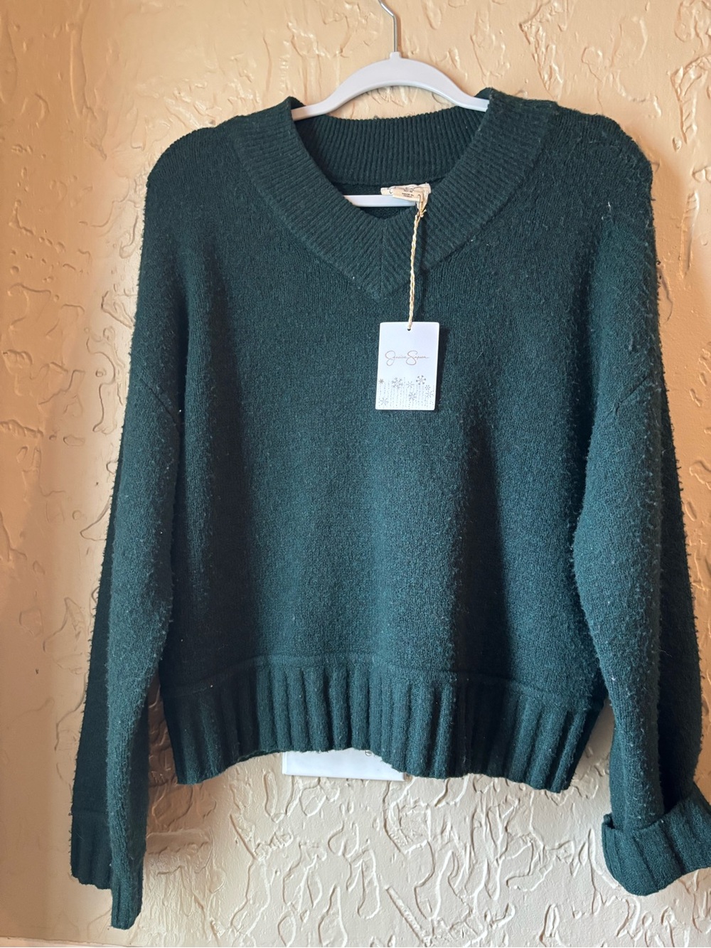 Jessica Simpson Emerald Green V-Neck Knit Sweater